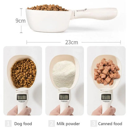 Cuillère-balance à croquettes